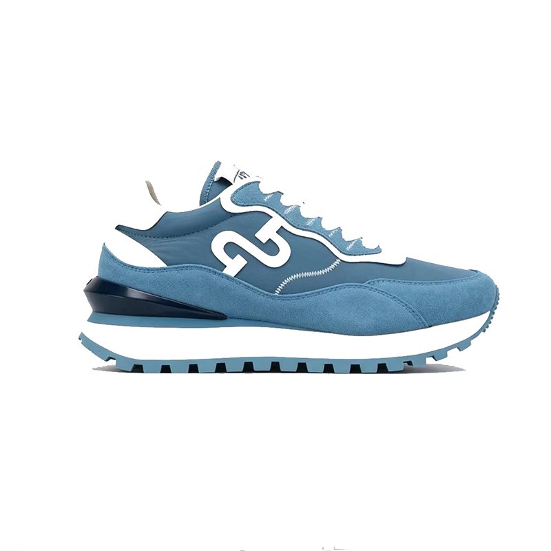 Lightweight Suede Sneakers – Built for Everyday Comfort
