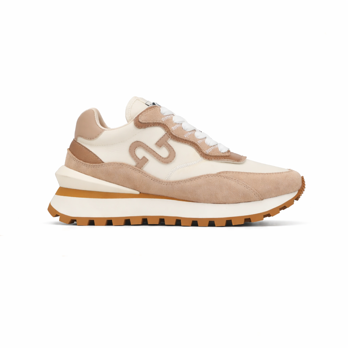 Minimal Khaki Sneakers – Clean Everyday Style