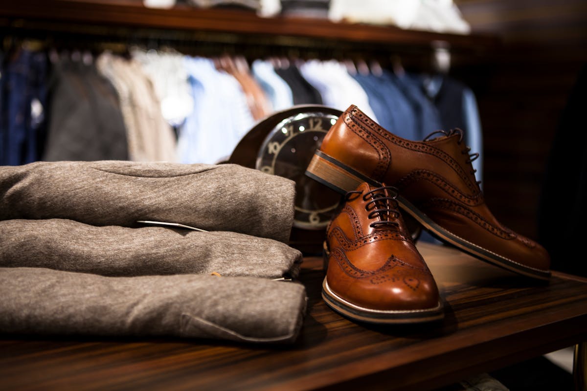 ONE STYLE, TWO PAIRS